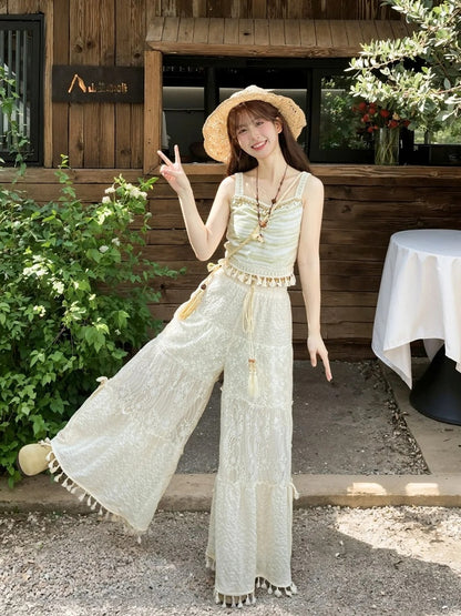 キャミトップ タッセル シェルチャーム グリーン スリムフィットヘム