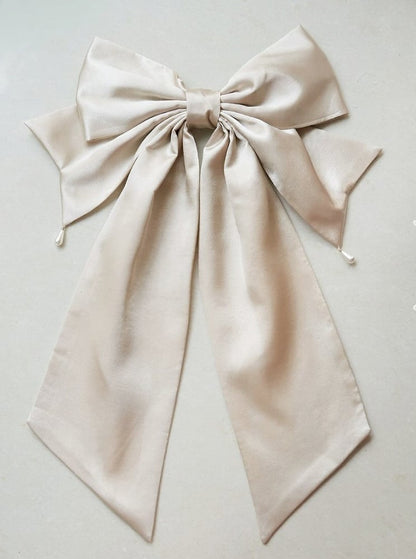 Train White/Red/Beige/Pink/Black Bead Bow with Accents