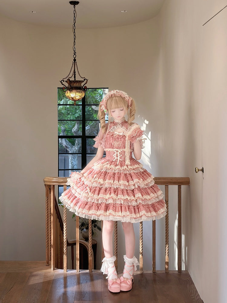 Rosa Kleid Goldfisch Lolita mit Stickerei und süßen Details Rüschen Stufenspitze