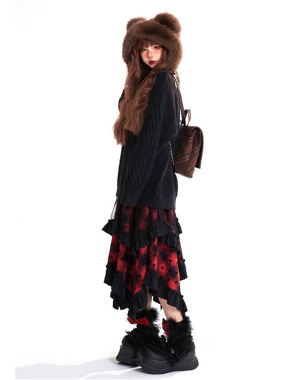 ブラックラウンドネックルーズセーター