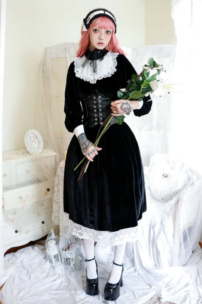 Chor Gothic Stehkragen Samt Kreuz Langarm Kleid