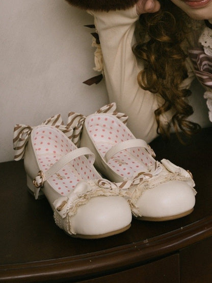 Adorable Bear Mary Off-white Ears Janes Low-heel PU with