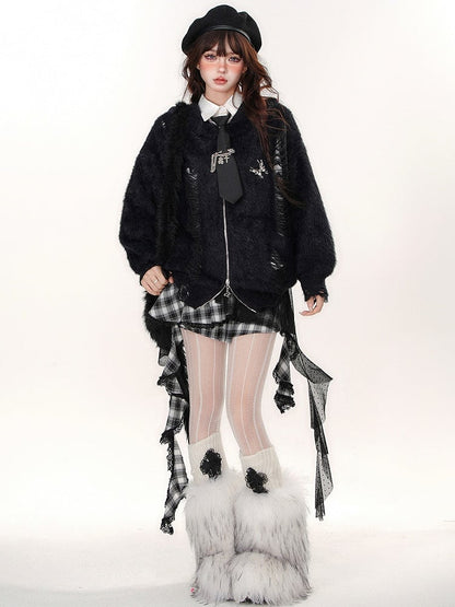 Schwarzer Kapuzenpullover mit Reißverschluss und Löchern im Used-Look