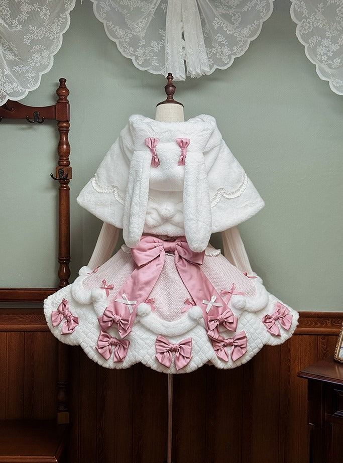 Rosa-weißer Umhang mit Pompons, Lolita-Häschenschleifen und Ohren mit Kapuze