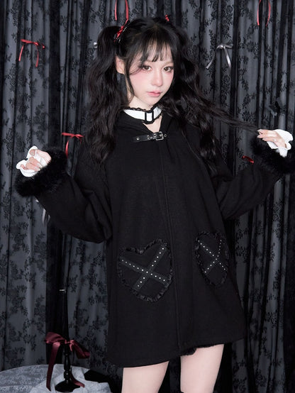 ハートアップリケポケットバックルジライケイプラッシュスタッズブラックストラップフード付きジャケットカフス