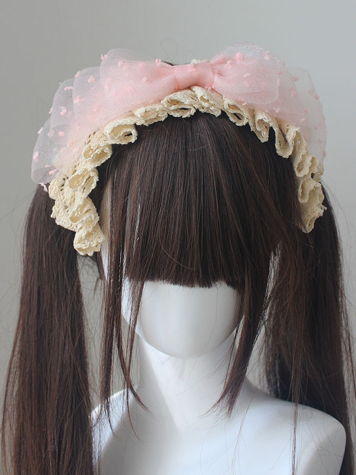 ピンクの大きなリボンと水玉模様のレーストリム ベージュ KC