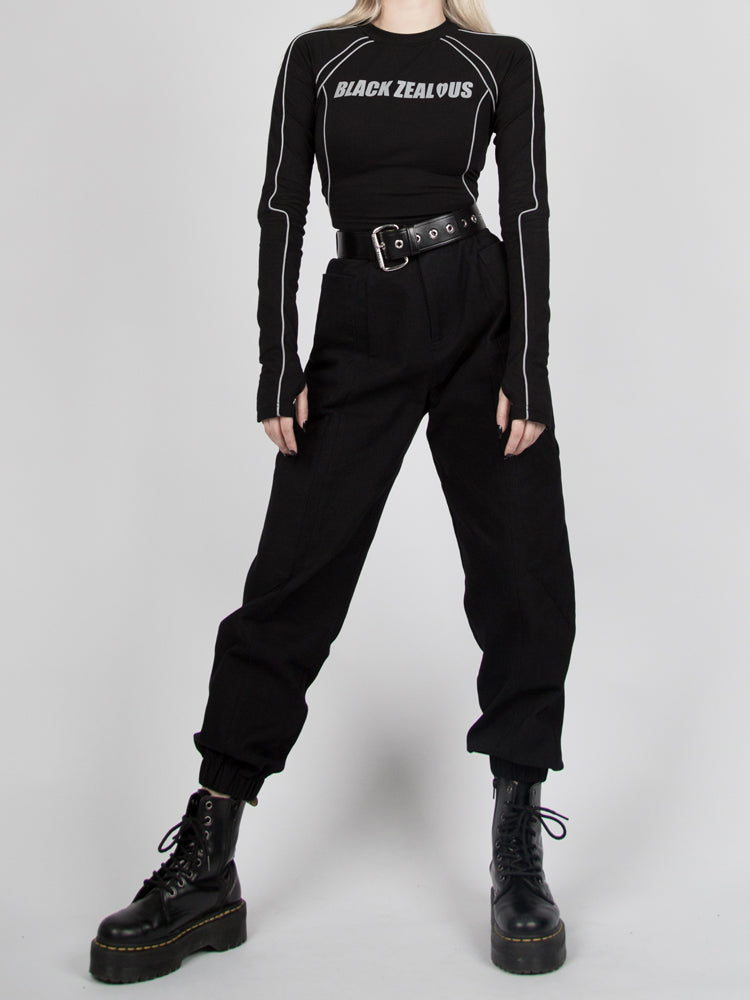 Kurzes Cyberpunk-Top, reflektierend, lange Ärmel, futuristisch