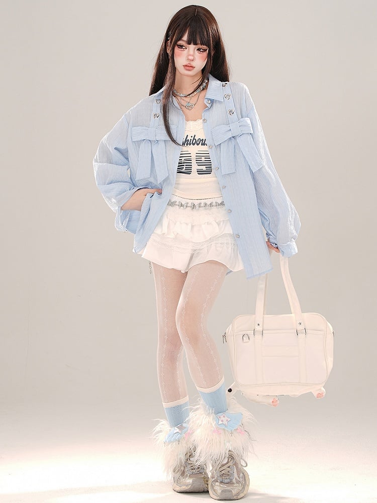 ブルーの蝶結びディテールのルーズシャツ