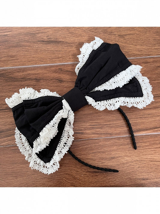 Black & Pink Bow KC with Lace Accents - Hana Studio