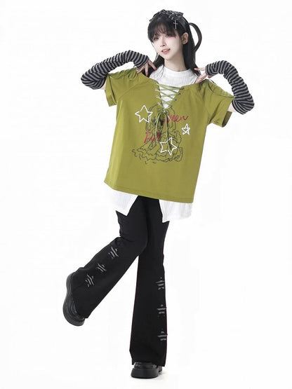 グラフィックTシャツ ネックライン フェイクツーピース グリーン/ブラック カットアウトショルダー レースアップ