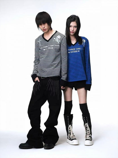 Genderless Black & Gray V-Neck Striped Long-Sleeve Top with Cross & Skull Hotfix Rhinestone Detail - DETW OnLine