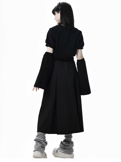 Black Anime Girl Print with Armwear Free Cropped T-shirt