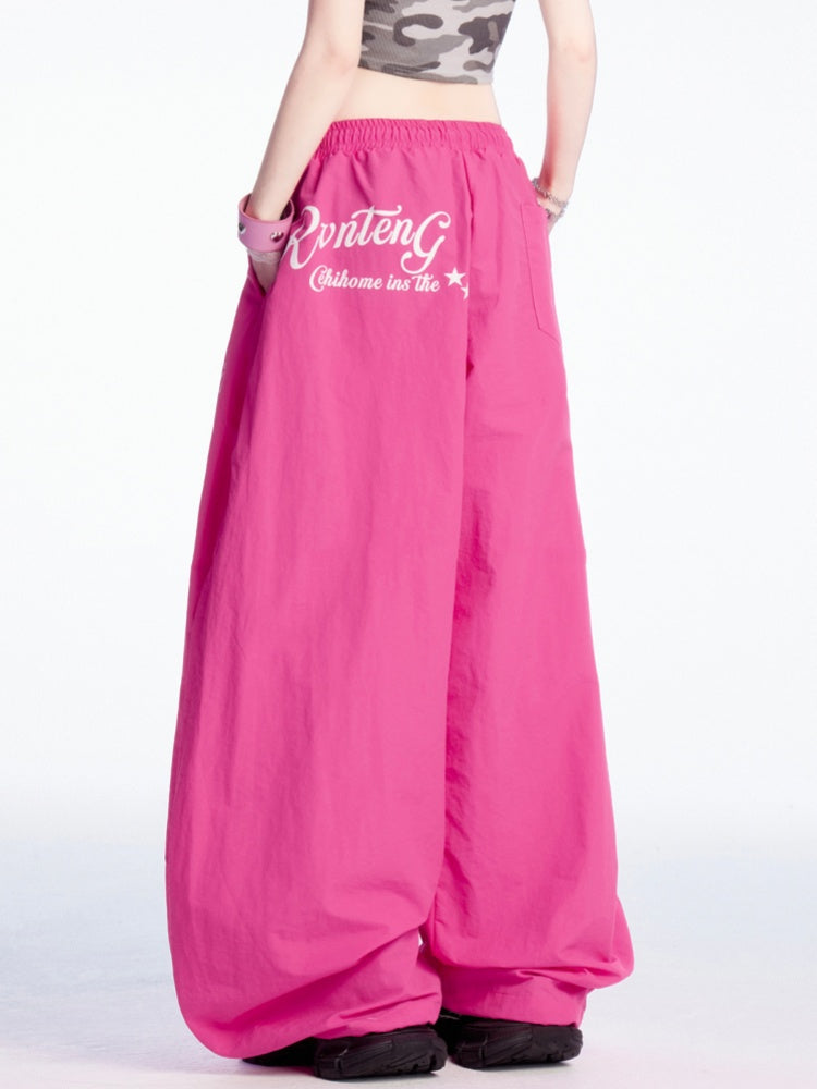 Rosarote Freizeithose mit weitem Bein und Kordelzug in der Taille und an den Bündchen