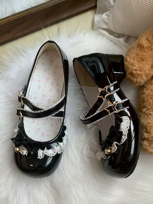 with Janes in Low-heel Mary Clasp Star PU Black