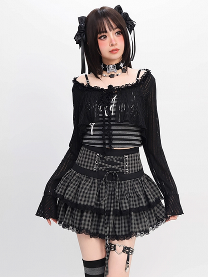 ブラック＆グレーのチェック柄レースアップウエストティアードスカート