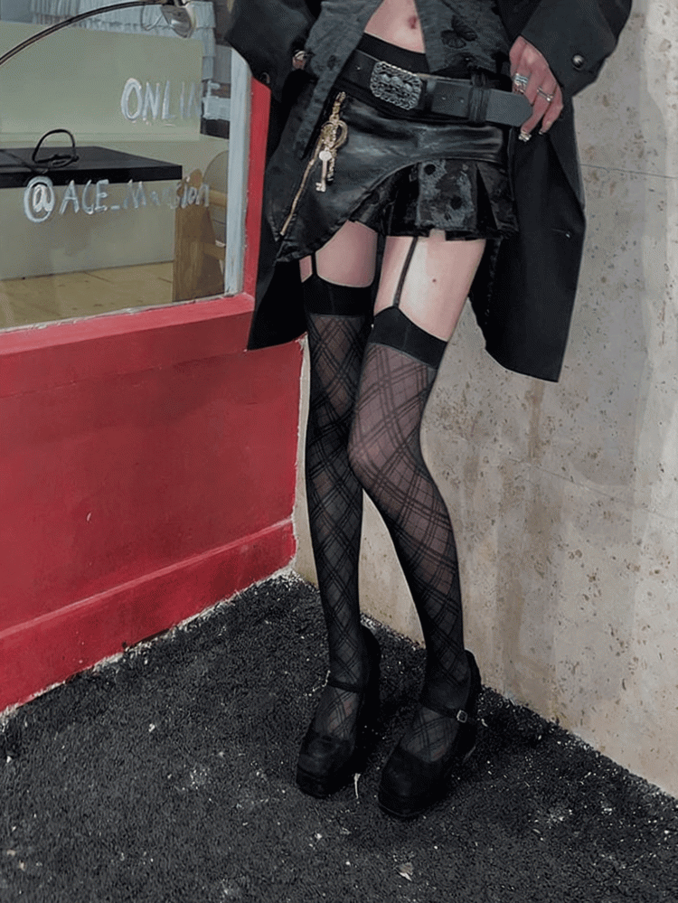 Black/White Plaid Pattern Suspender Tights