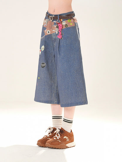 Blaue Jeans mit geradem Bein und niedriger Taille