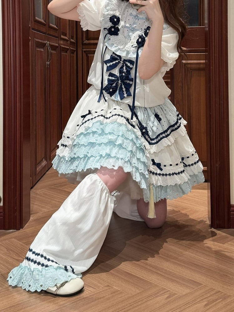 Floral-Accented Lolita Leg White Ruffled Blue Warmers