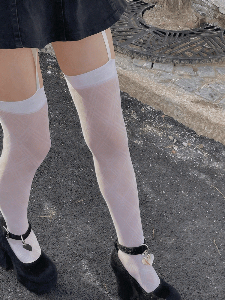 Black/White Plaid Pattern Suspender Tights