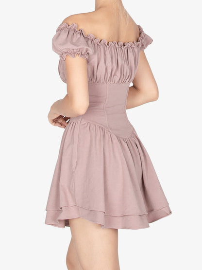 ダスティピンクのフリルオフショルダーネックラインショートパフスリーブミニドレス
