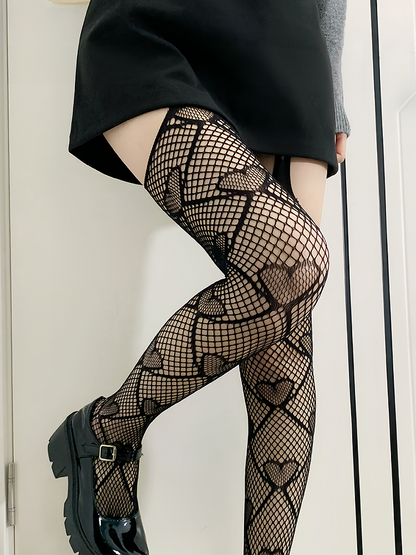 ミルクホワイト/ライトコーヒー/ブラックハートフィッシュネットサスペンダータイツ