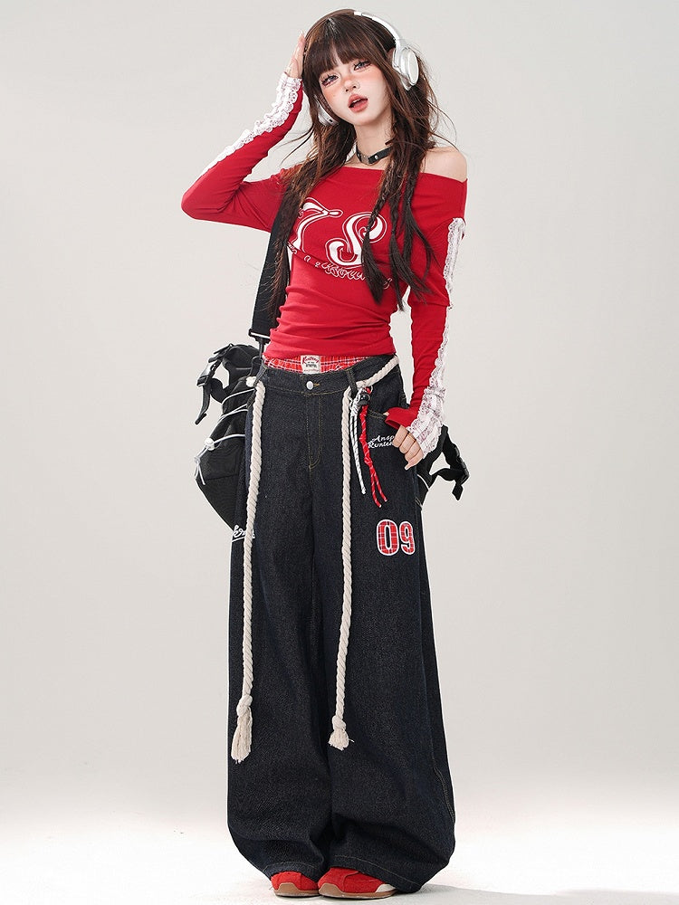 赤い文字のオフショルダーネックライントップ、レースアップリケスリーブ