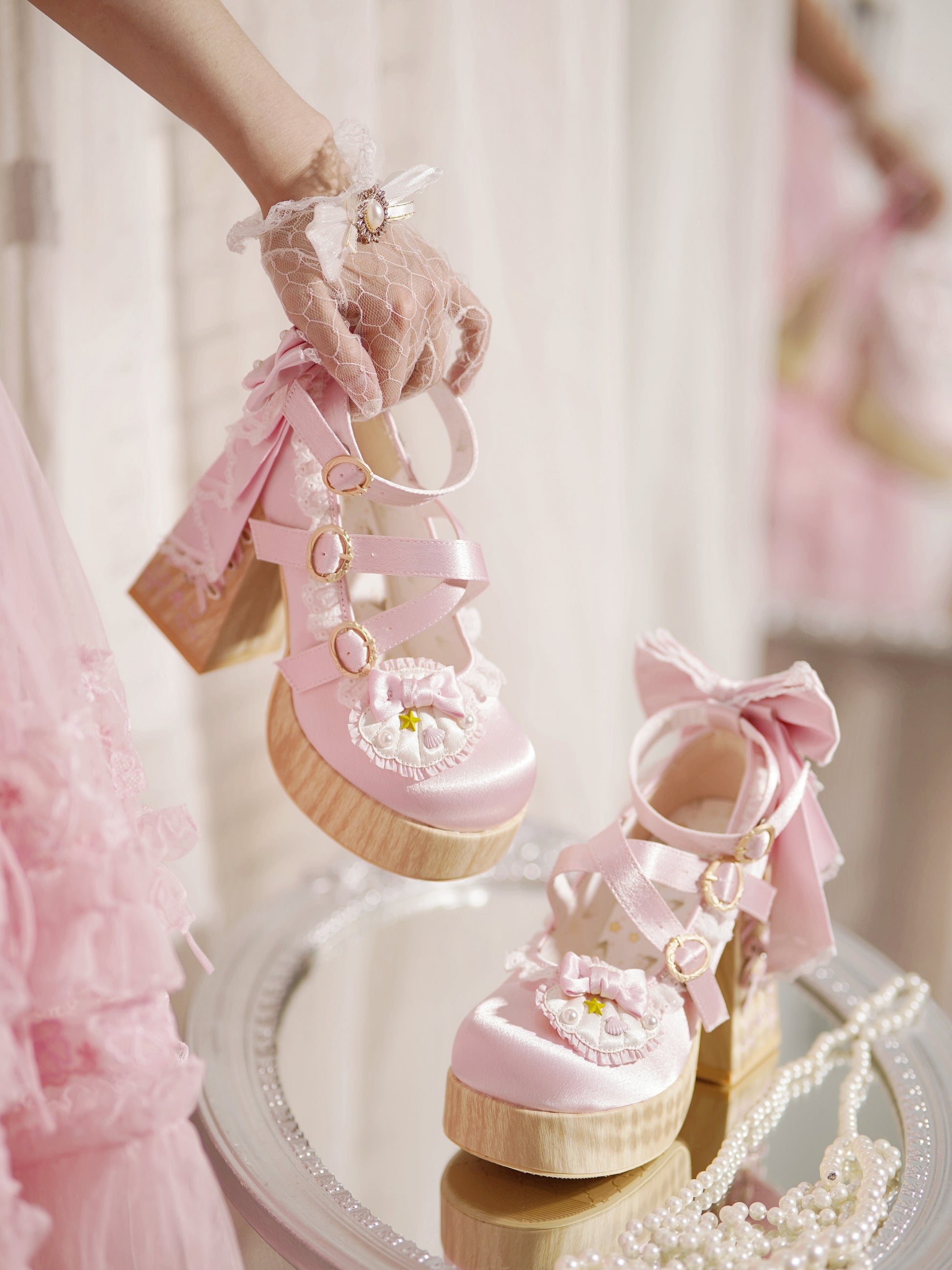 Pink Lolita platform heels with bows and lace