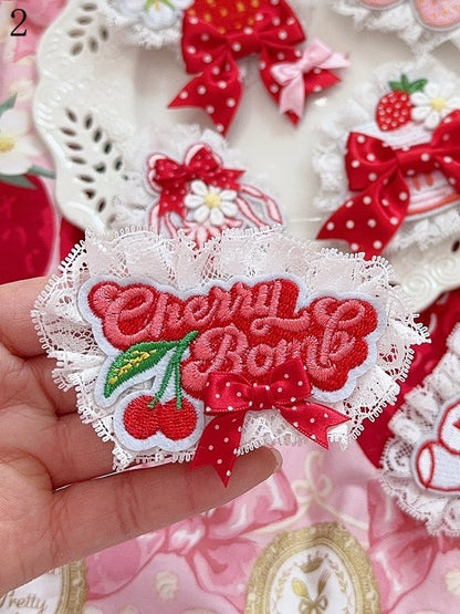 Brosche 6 Optionen Bär/Kirsche/Erdbeere