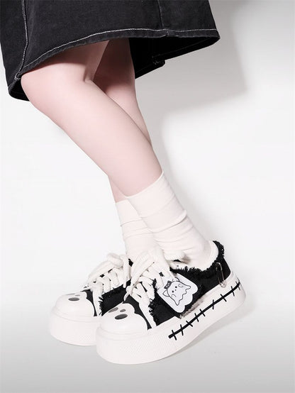 Sneakers Cute Black Ghost Platform Canvas and White