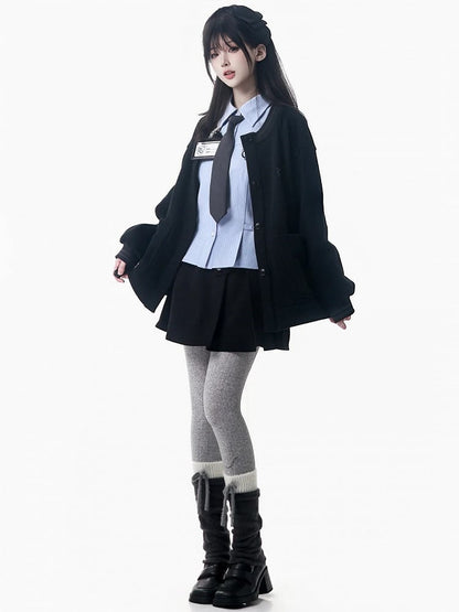Skirt Distinctive Pleated Accents with Academy-Style Black