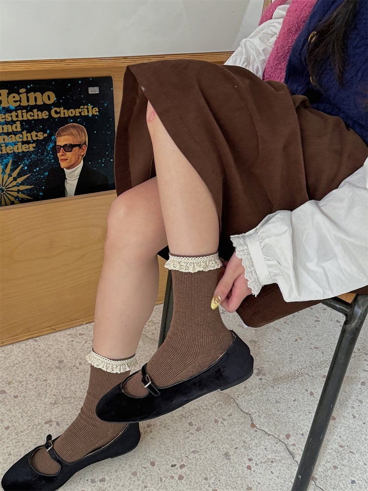 Options Sweet Calf Lace-Trimmed 7 Socks