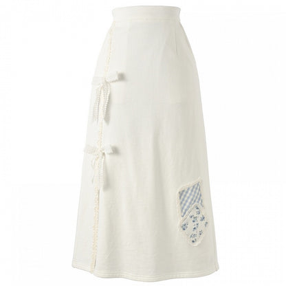 ホワイトレースリボンサイドスリットフローラルアップリケスカート