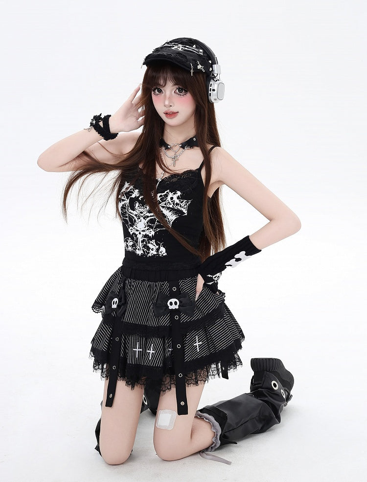 Gothic Black V-neck Bat Print Glamorous Cami Top