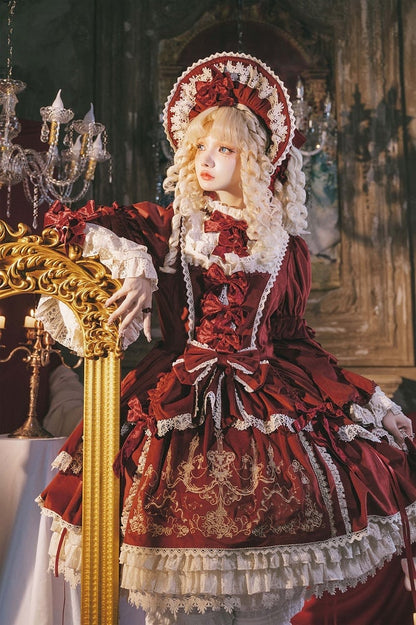 Ärmel Stickerei Kleid Glocke Kerze Roter Samt und Kerzenständer