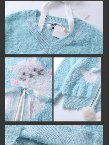 ライトブルー/ピンクのキュートな猫柄ふわふわVネックホルターセーター