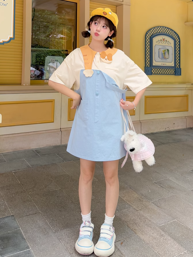 Zweiteiliges Kleid mit entzückendem Katzenkragen in Blau und Weiß mit Farbblock-Design