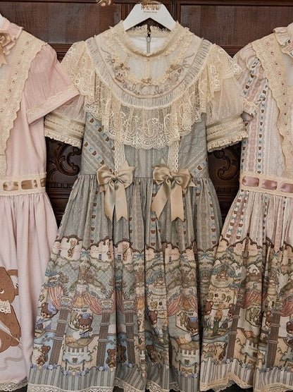 Dress with Sweet Accents Green Bow Bear Lace-Trimmed Lolita Printed