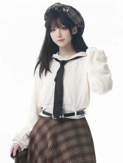 Belt with Waist Knit Hooded White Top