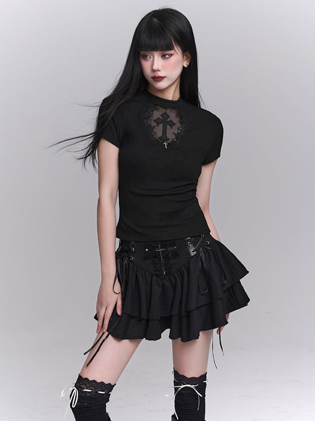 Black Coffin-shaped Cutout Cross Applique T-Shirt