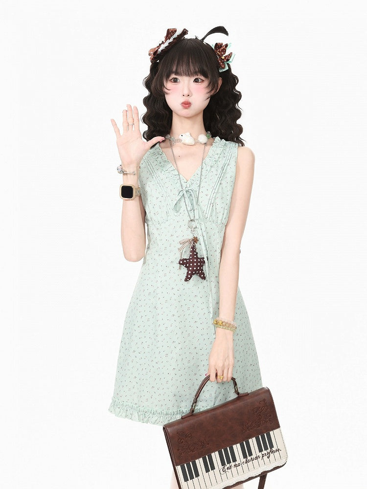 Green V-Neck Floral Print Sleeveless Dress - Languid Park