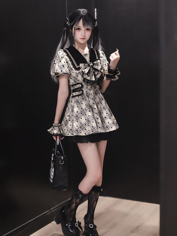 Black Lace Trim Shorts - Ekomi