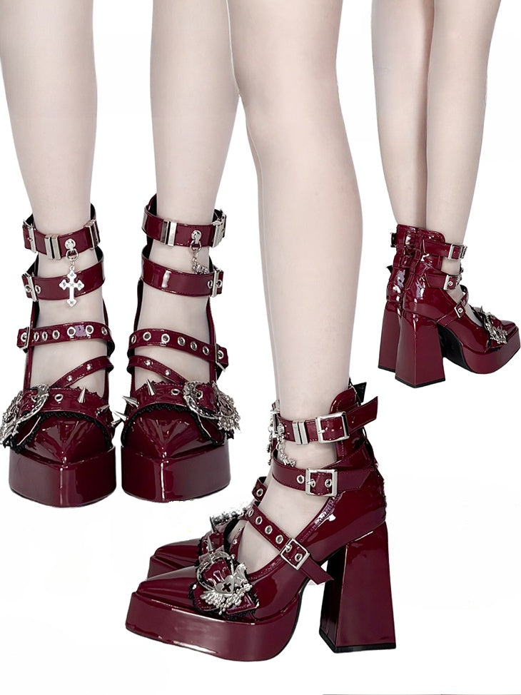 Gothic Weinrot Kreuz Herz Schnalle Riemen Nieten Plateau High Block Heels