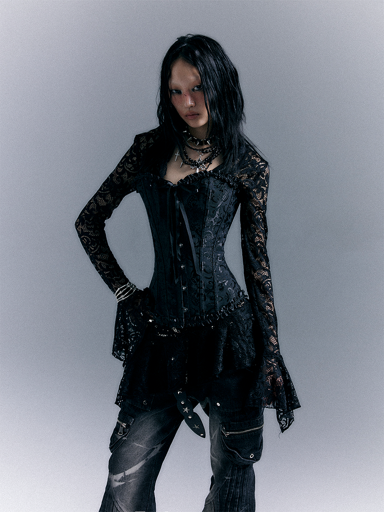 A-Linien-Minikleid mit Glockenärmeln, schwarze, halbtransparente Punk-Spitze