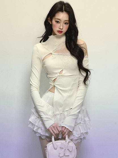 アプリコットカットアウトショルダーモックネックトップス（アシンメトリーヘム）