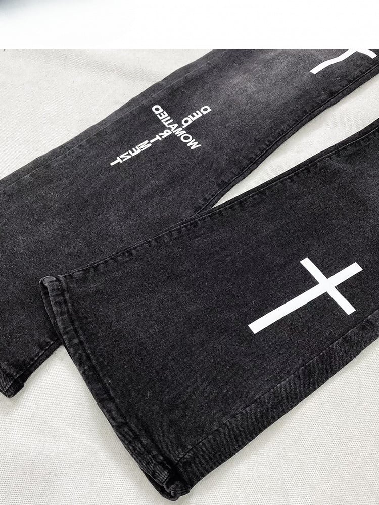 Flare Black Wings Print Y2K Jeans und Silhouette Kreuz