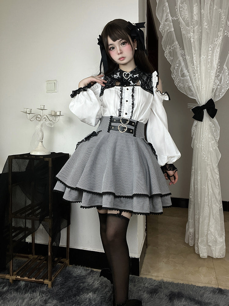 ブラック＆ホワイトの千鳥格子柄ダブルハートバックルリボンボウノットジライケイティアードスカート
