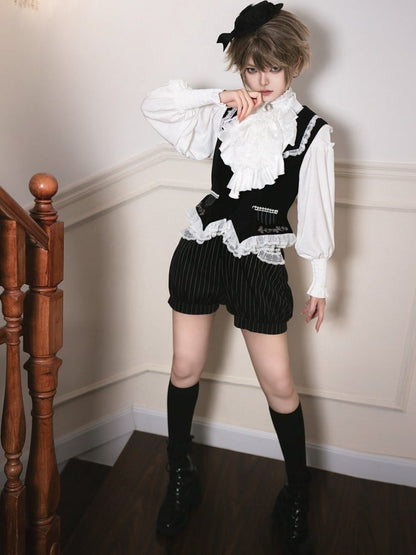 Schwarz-weißes Ouji Lolita-Komplettset: Hemd + Weste + Shorts + Jabot