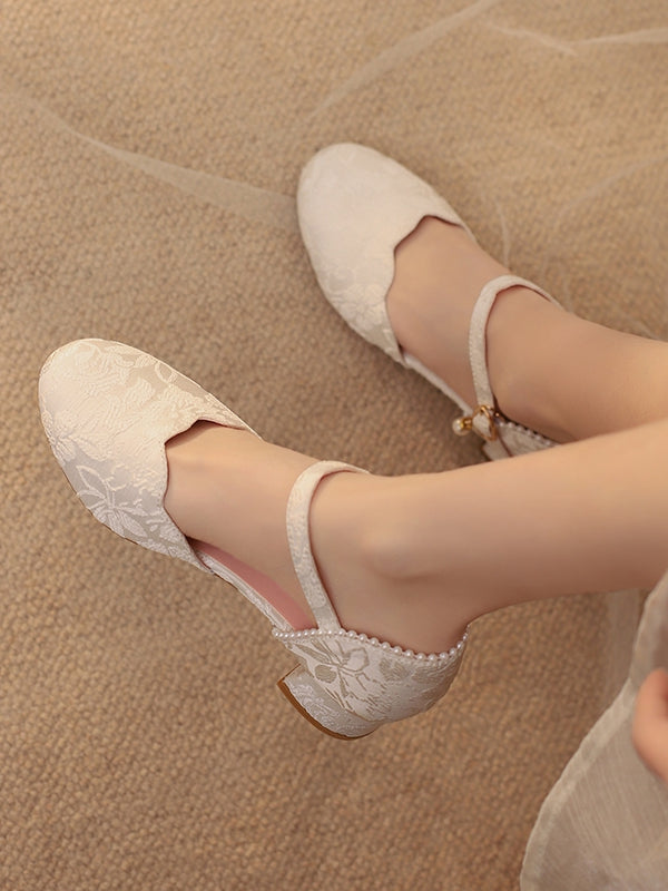 Sandalen Qi Beige Edge Scalloped Satin Cup Bead-Embellished Heel mit Lolita