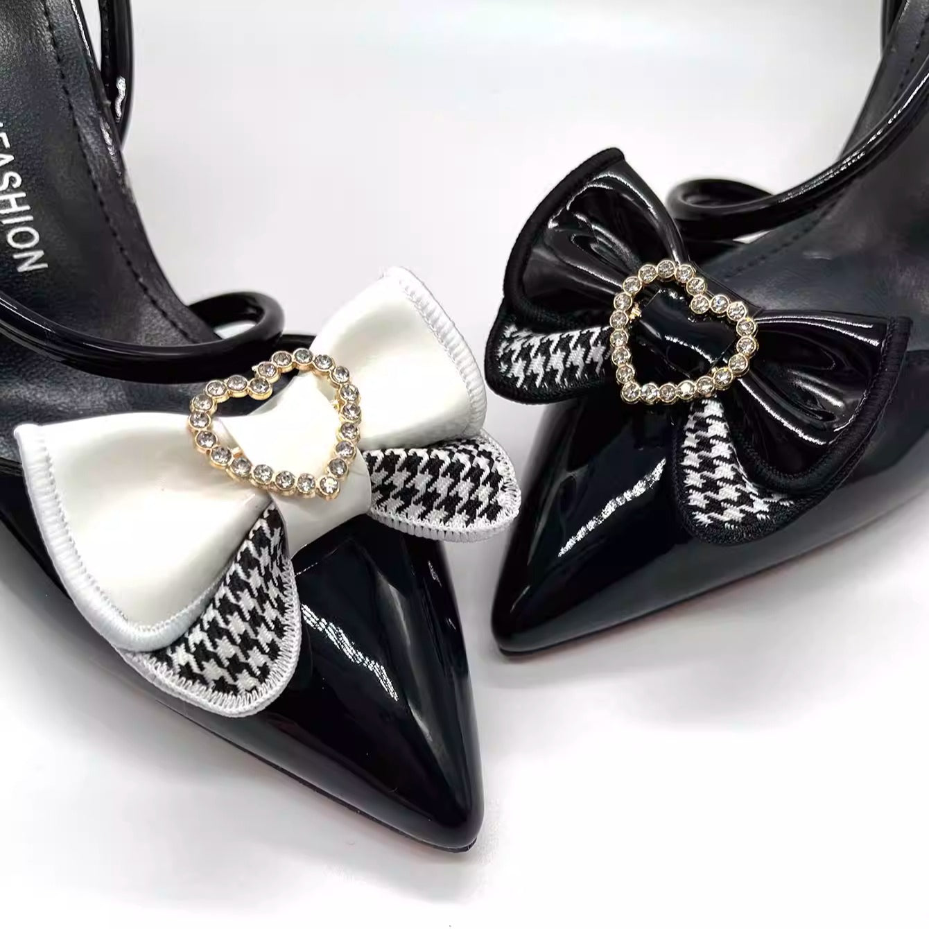 Glossy PU Leather Bow Shoe Clips - Lolita Shoe Accessories