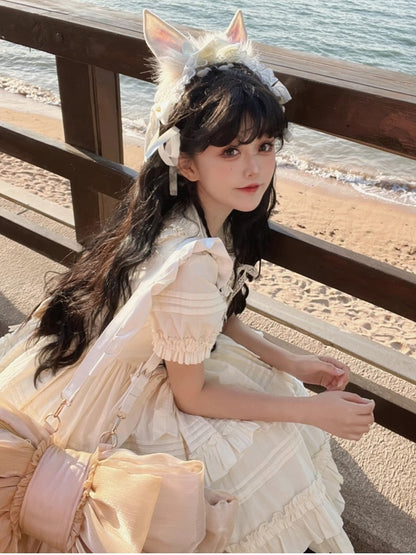 耳のディテールトリムレースホワイトバニーボウノットKC